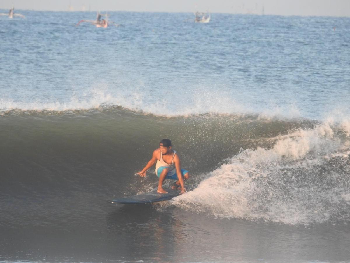 普卢坎 The Point Surfcamp Bali酒店 外观 照片